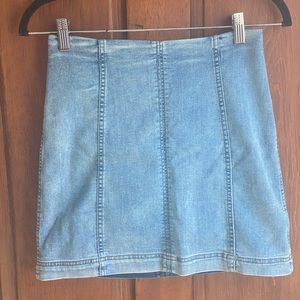 Free People denim skirt size 6